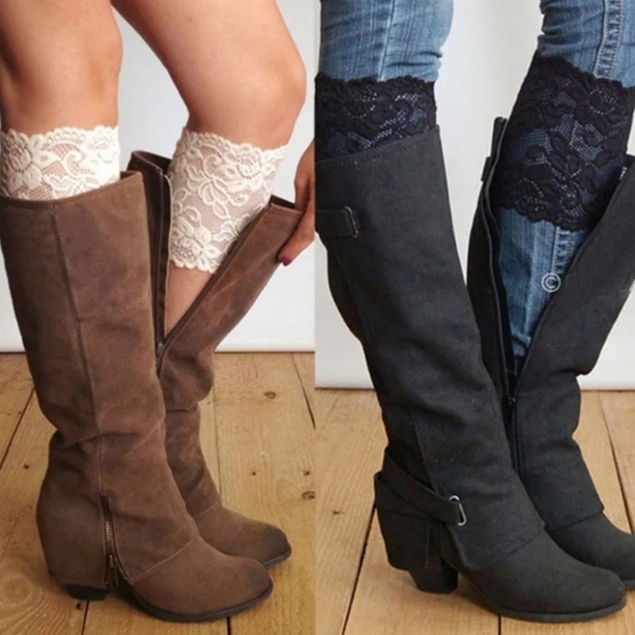White lace boot Cuff - Picture 2 of 2